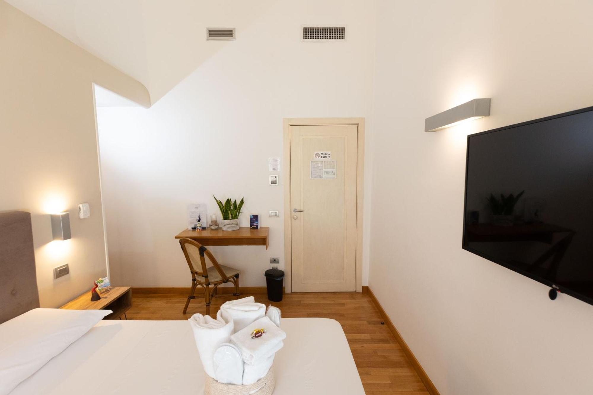 Lungomare Suite & Spa Νάπολη Εξωτερικό φωτογραφία